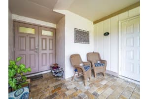 2279 Nova Village Dr, Davie, FL 33317 Sold 06/20/24