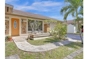 11773 SW 59th Ct, Cooper City, FL 33330 Sold 05/10/24