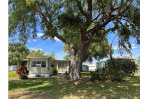 17417 BRYNWOOD, Okeechobee, FL 34974 Sold 10/16/24