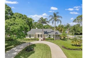 5740 35th Street, Vero Beach, FL 32966 Sold 08/05/24