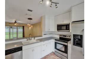 20886 NW 3rd Ct, Pembroke Pines, FL 33029 Sold 08/09/24