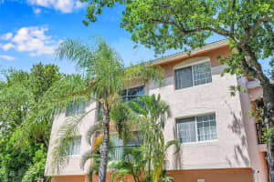 2119 SE 10th Ave APT 907, Fort Lauderdale, FL 33316, Sold 08/29/24