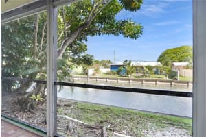 120 Royal Park Dr 1B, Oakland Park, FL 33309 Sold 05/28/24