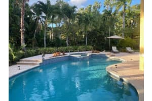 470 Cypress Pointe Dr, Hollywood, FL 33027 Sold 06/07/24