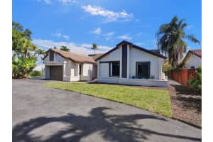 3301 Island Rd, Cooper City, FL 33026 Sold 06/18/24