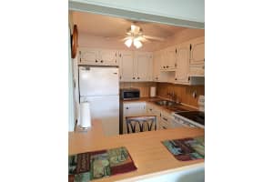 9141 Sunrise Lakes Blvd 207, Sunrise, FL 33322 Sold 09/17/24