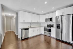 2071 SW 46th Ter, Fort Lauderdale, FL 33317 Sold 05/20/24