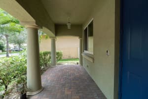 745 Gazetta Way, West Palm Beach, FL 33413 Sold 07/26/24