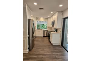 812 Foxpointe Cir, Delray Beach, FL 33445 Sold 09/25/24