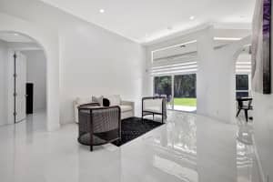 6117 NW 53rd Cir, Coral Springs, FL 33067 Sold 08/05/24