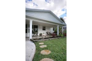 721 Heron Dr, Delray Beach, FL 33444 Sold 05/21/24