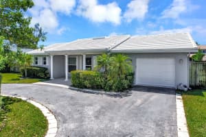 252 SW 14th Pl, Boca Raton, FL 33432 Sold 08/01/24