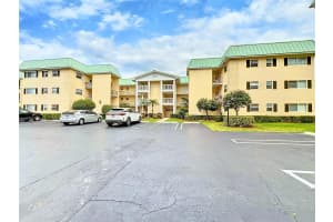 17 Colonial Club Dr 204, Boynton Beach, FL 33435 Sold 06/06/24