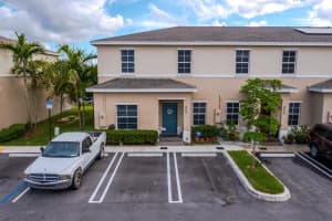 457 NE 4th St 457, Florida City, FL 33034 Sold 08/30/24