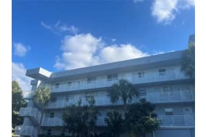 117 Royal Park Dr 1B, Oakland Park, FL 33309 Sold 06/25/24