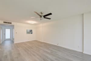 117 Royal Park Dr 1B, Oakland Park, FL 33309 Sold 06/25/24