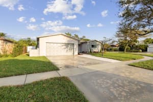 745 SW 51st Ave, Margate, FL 33068 Sold 05/03/24