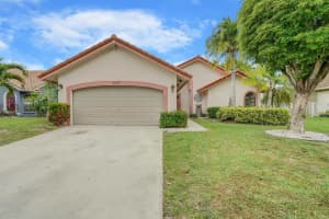 5165 Brian Blvd, Boynton Beach, FL 33472 Sold 05/16/24