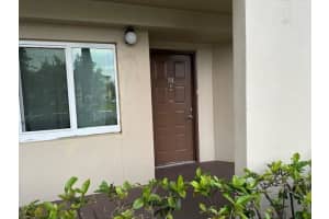 800 SW 142nd Ave 104-N, Pembroke Pines, FL 33027 - MLS#F10434079