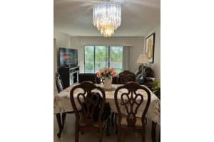 800 SW 142nd Ave 104-N, Pembroke Pines, FL 33027 - MLS#F10434079