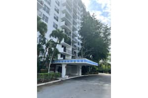 1800 N Andrews Ave 12K, Fort Lauderdale, FL 33311 Sold 07/10/24