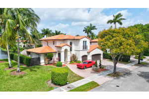 15762 NW 79th Ct, Miami Lakes, FL 33016 Sold 06/10/24