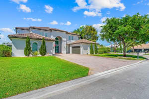 11823 NW 12th Dr, Coral Springs, FL 33071 Sold 06/27/24