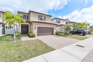 3543 W 105th Pl, Hialeah, FL 33018 Sold 08/09/24