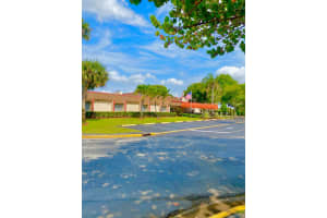 1005 Country Club Dr APT 205, Margate, FL 33063, Sold 08/21/24