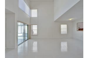 1490 Sweetbay Way, Hollywood, FL 33019 Sold 06/27/24