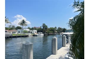 519 Hibiscus Dr, Hallandale Beach, FL 33009 Sold 09/30/24