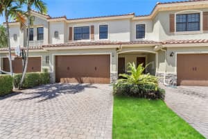 10877 NW 72nd Pl 10877, Parkland, FL 33076 Sold 06/18/24