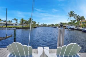 180 SE 3rd Ct, Pompano Beach, FL 33060 Sold 10/10/24