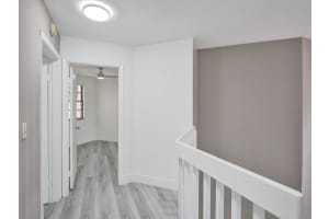 8881 W Sunrise Blvd, Plantation, FL 33322 Sold 05/24/24