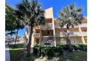 5980 Nw 64th Ave 201, Tamarac