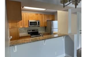 2710 Forest Hills Blvd 204, Coral Springs, FL 33065 Sold 04/01/25