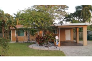 710 NW 38th St, Oakland Park, FL 33309 Sold 11/26/24