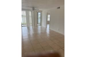 206 NW Lake Pointe Dr 104, Oakland Park, FL 33309 Sold 05/17/24