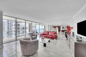 4300 N Ocean Blvd 11J, Fort Lauderdale, FL 33308 Sold 12/05/24