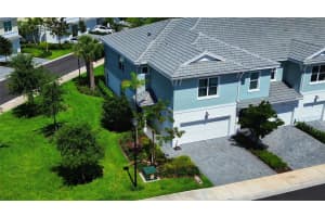 579 Parsons Way, Deerfield Beach, FL 33442 Sold 06/10/24