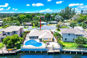 188 SE 2nd Ave, Pompano Beach, FL 33060 Sold 11/20/24