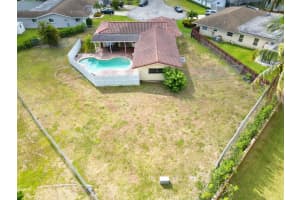 837 W Plantation Cir, Plantation, FL 33324 Sold 09/03/24