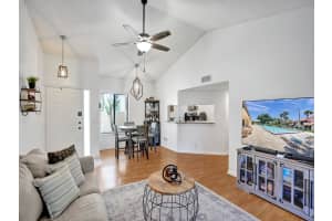 23 Via De Casas Sur 104, Boynton Beach, FL 33426 Sold 05/30/24