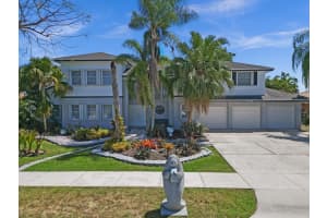 10398 SW 18th St, Davie, FL 33324 Sold 10/24/24