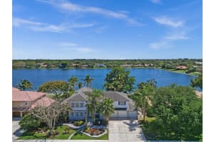 10398 SW 18th St, Davie, FL 33324 Sold 10/24/24