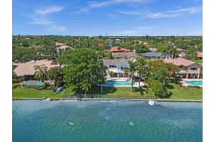 10398 SW 18th St, Davie, FL 33324 Sold 10/24/24