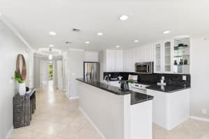 70 Isle Of Venice Dr 201, Fort Lauderdale, FL 33301 Sold 09/20/24