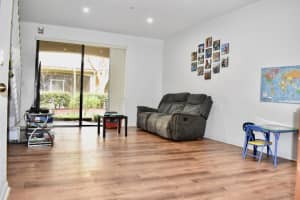 4217 Vineyard Cir, Weston, FL 33332 Sold 07/10/24