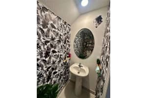 5998 Clydesdale Ct 3, Davie, FL 33314 Sold 06/14/24