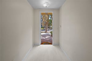 1313 SW 4th St 1313, Fort Lauderdale, FL 33312 Sold 08/05/24